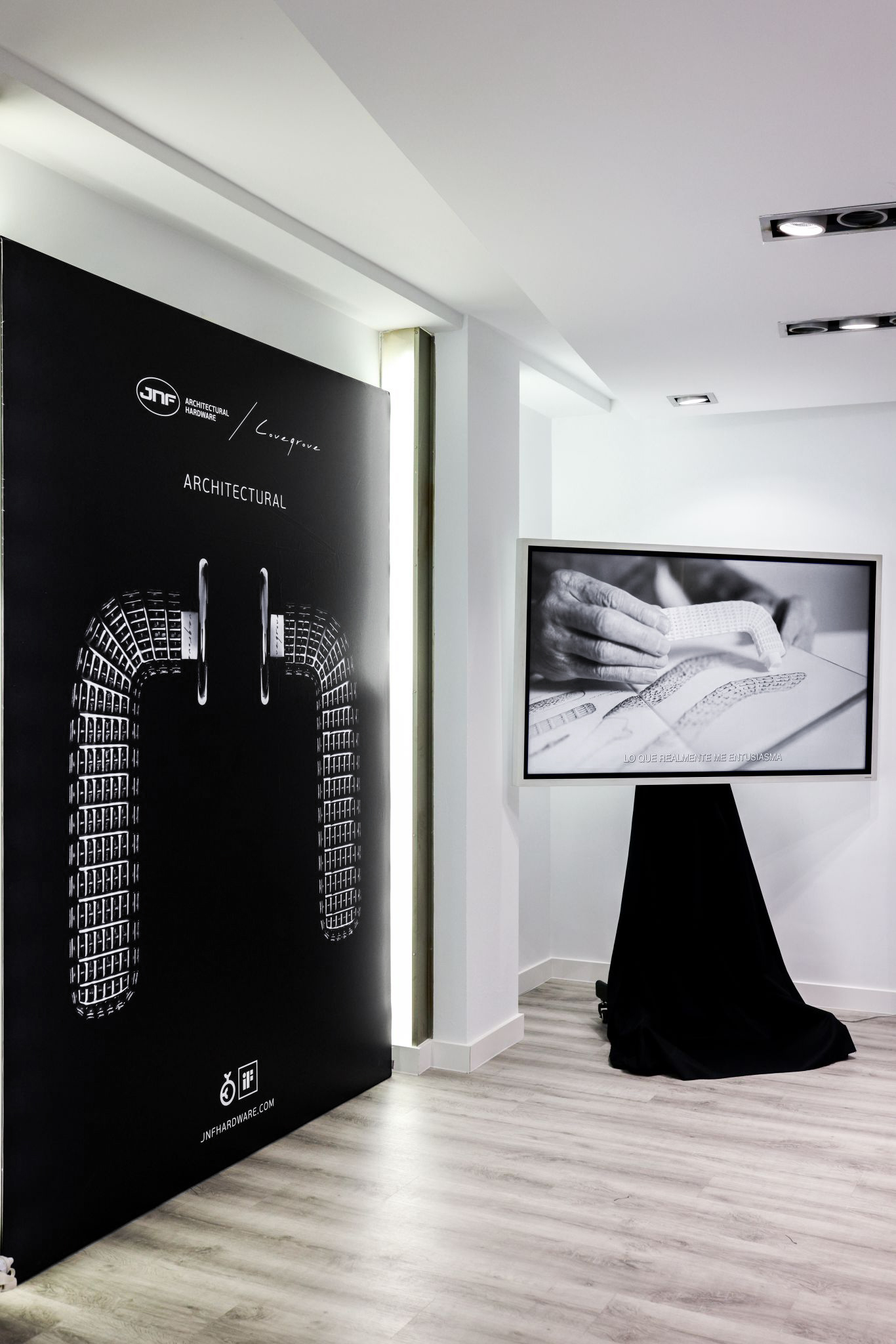 JNF x Lovegrove Madrid